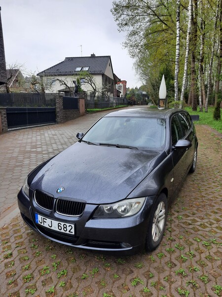 Photo 11 - Bmw 320 d Touring 2007 y