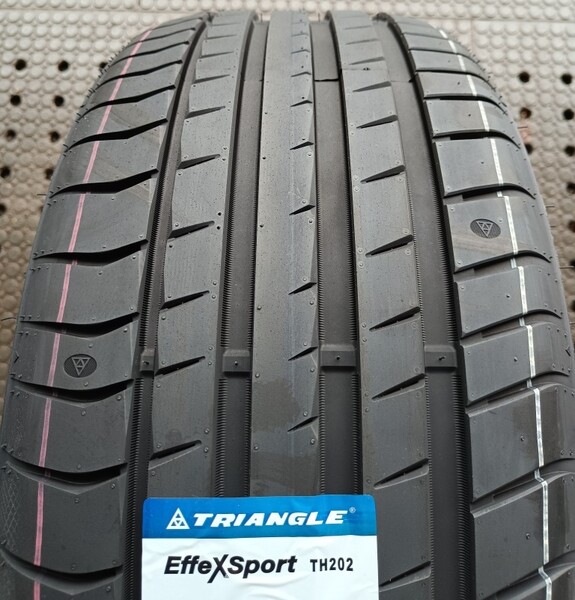 Photo 1 - Triangle TH202 R19 summer tyres passanger car