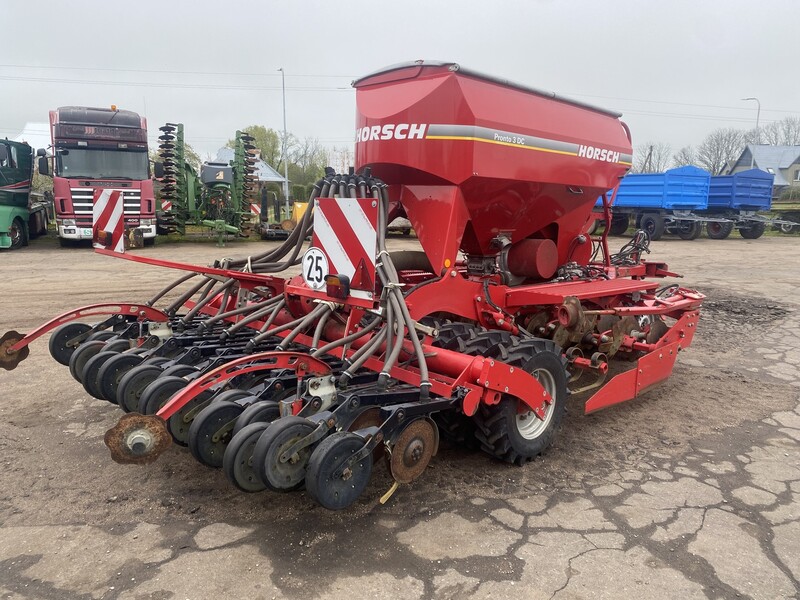 Photo 10 - Horsch Pronto 3DC 2009 y Drills