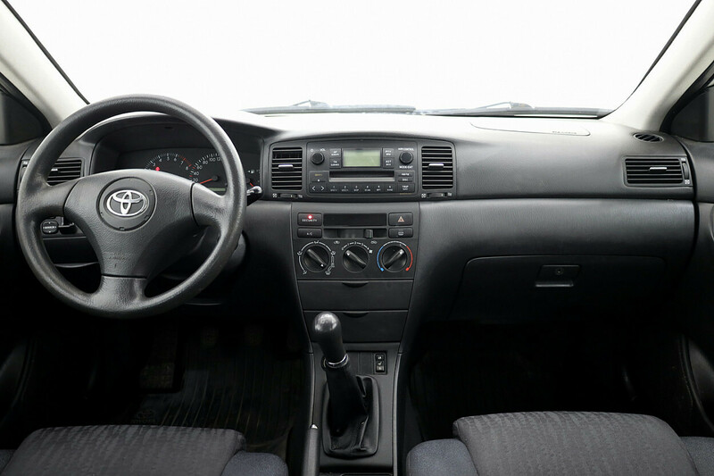 Фотография 5 - Toyota Corolla 2004 г Седан