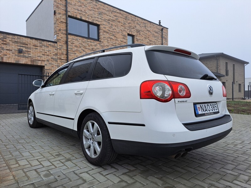 Photo 3 - Volkswagen Passat 2010 y Wagon