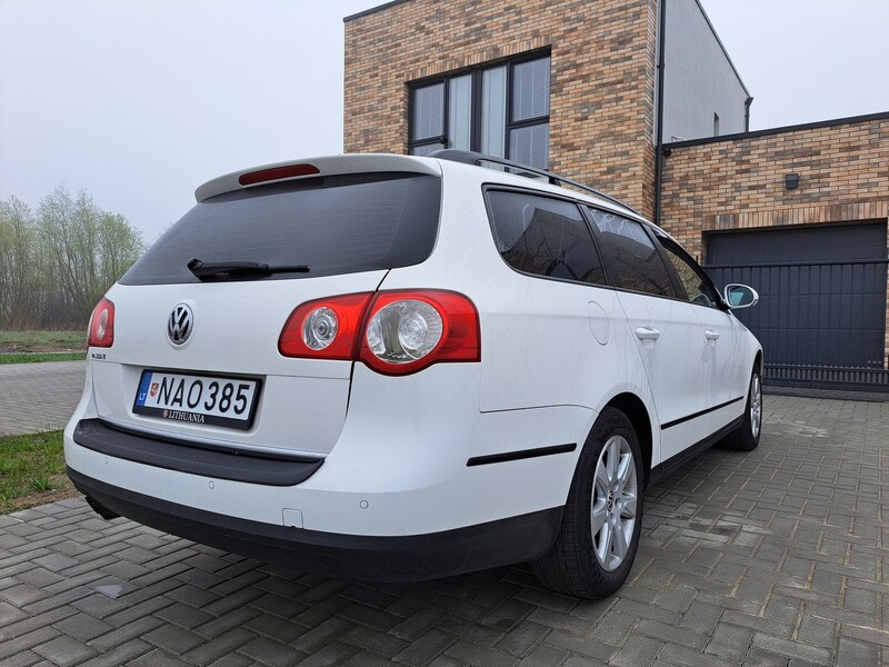 Photo 4 - Volkswagen Passat 2010 y Wagon