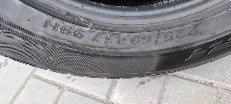 Photo 3 - Kumho R17 summer tyres passanger car