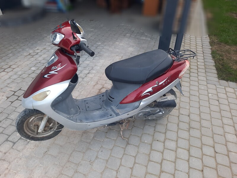 Peugeot Vivacity 2011 y Scooter / moped