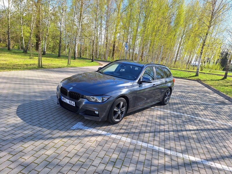 Photo 1 - Bmw 320 d Touring 2013 y