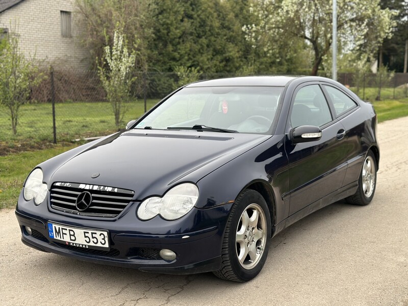 Фотография 1 - Mercedes-Benz C 180 W203 2001 г