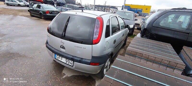 Photo 3 - Opel Corsa 2003 y parts