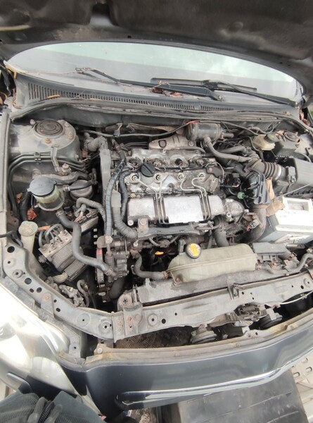 Фотография 7 - Toyota Avensis 2006 г запчясти