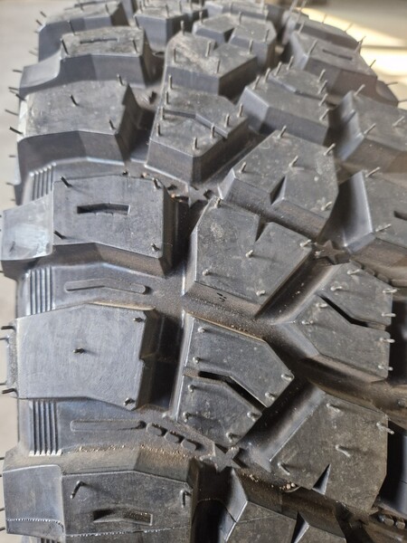 Фотография 2 - Dakar R16 универсальные шины для автомобилей