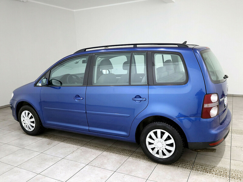 Photo 4 - Volkswagen Touran 2007 y Van