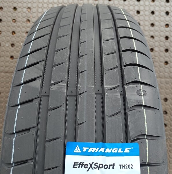Photo 1 - Triangle TH202 R17 summer tyres passanger car