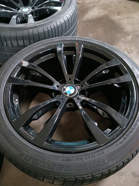 BMW X5 R20 lengvojo lydinio ratlankiai