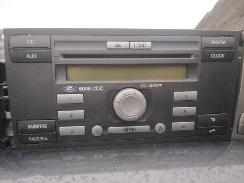 Photo 1 - CD player