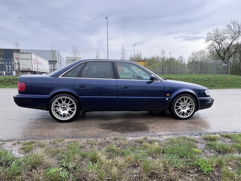 Фотография 7 - Audi S6 C4 1995 г