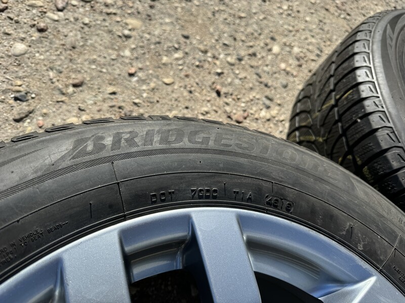 Nuotrauka 10 - Bridgestone Siunciam, 5mm R18 universalios padangos lengviesiems