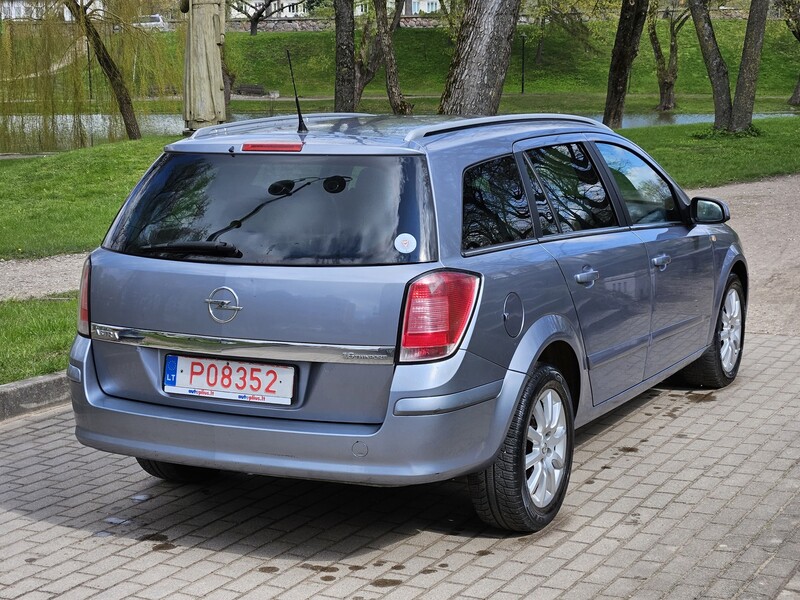 Фотография 14 - Opel Astra Start 2005 г