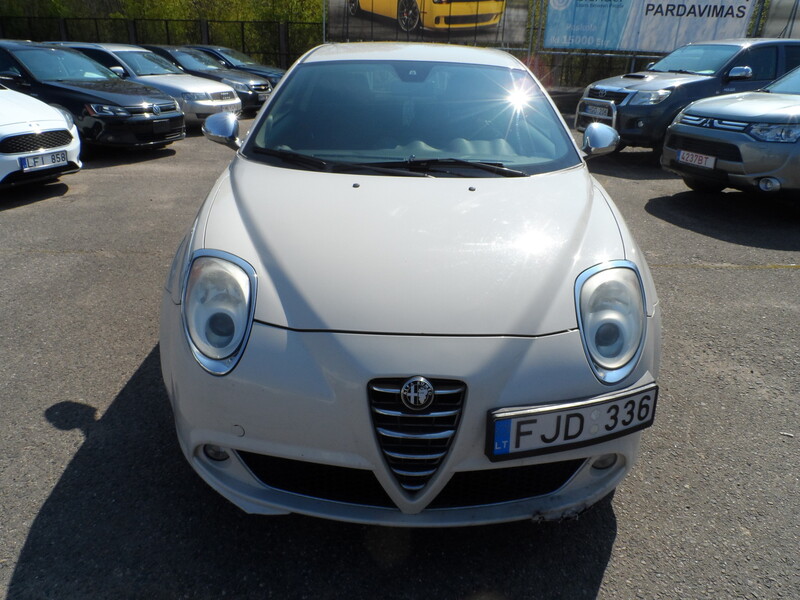 Фотография 2 - Alfa Romeo Mito JTDM Distinctive 2010 г