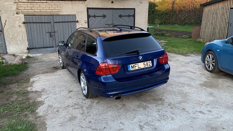 Photo 5 - Bmw 318 d Touring 2008 y