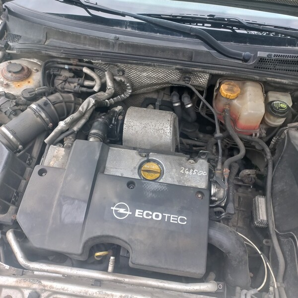 Opel Vectra C 2004 y parts
