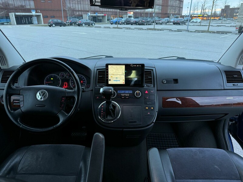 Фотография 8 - Volkswagen Multivan TDI 2008 г