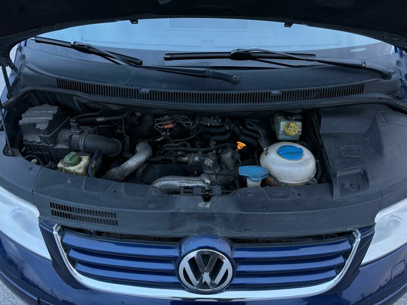Фотография 6 - Volkswagen Multivan TDI 2008 г