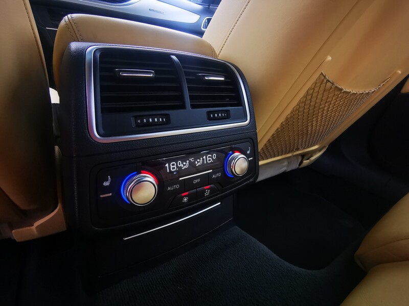 Фотография 7 - Audi A6 2013 г Седан