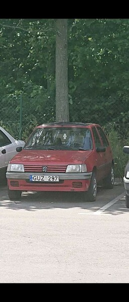 Peugeot 205 1990 m Hečbekas
