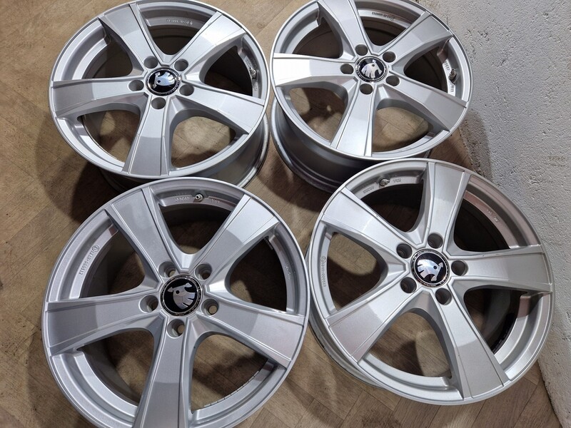 Skoda R17 Octavia light alloy R17 rims