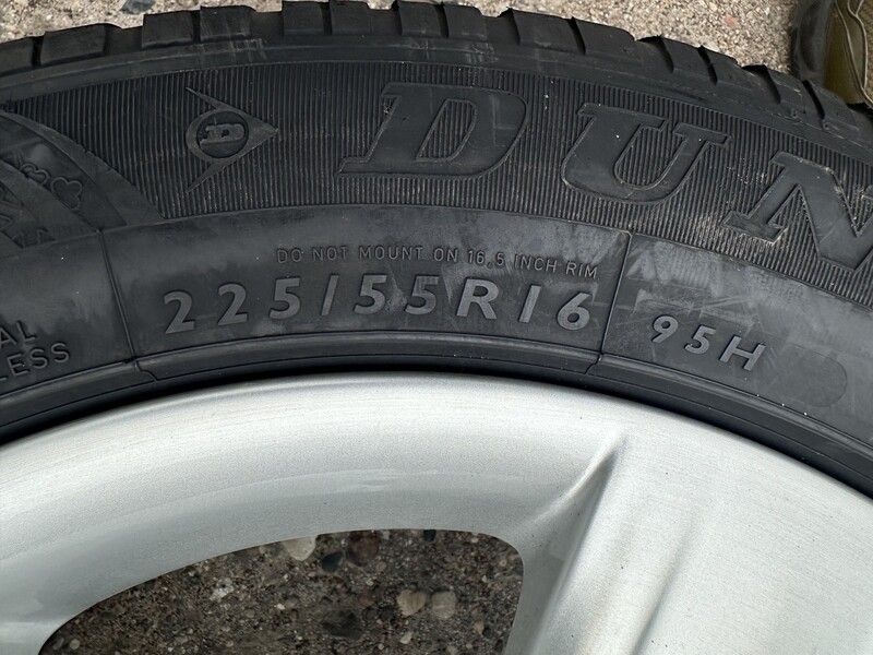 Фотография 10 - Dunlop Siunciam, 4-5mm R16 универсальные шины для автомобилей