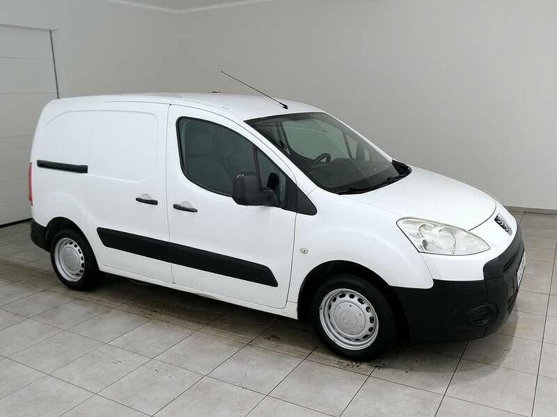 Photo 1 - Peugeot Partner 2012 y Combi minibus