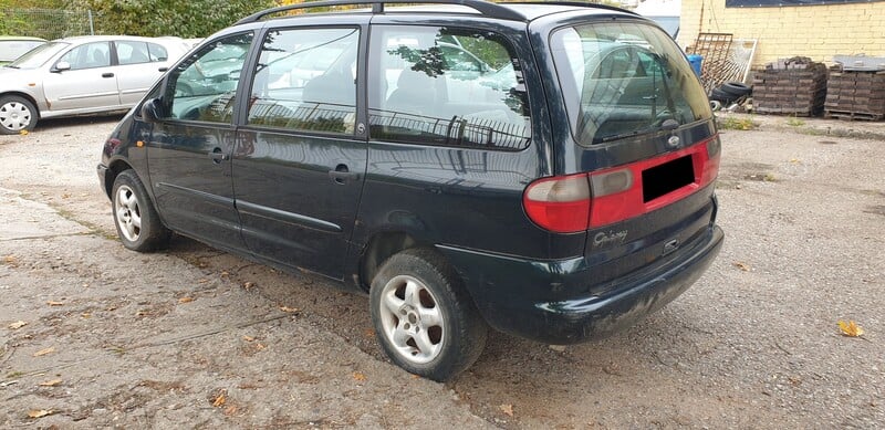 Photo 6 - Ford Galaxy MK1 1996 y parts