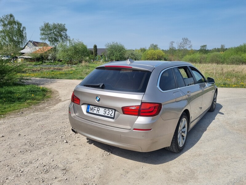 Photo 5 - Bmw 520 F10 d Touring 2013 y