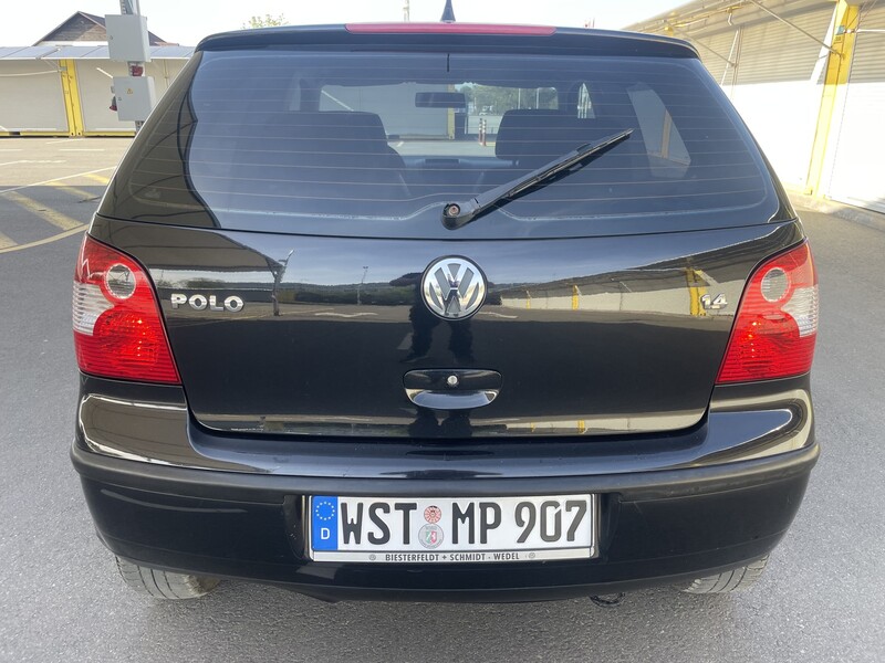 Photo 15 - Volkswagen Polo IV 16V Basis aut. 2002 y