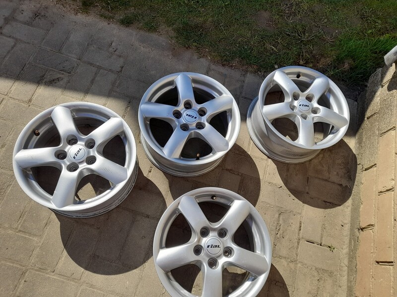 Volkswagen R15 light alloy rims