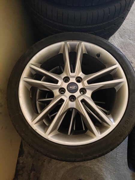 Ford Mondeo R19 light alloy rims