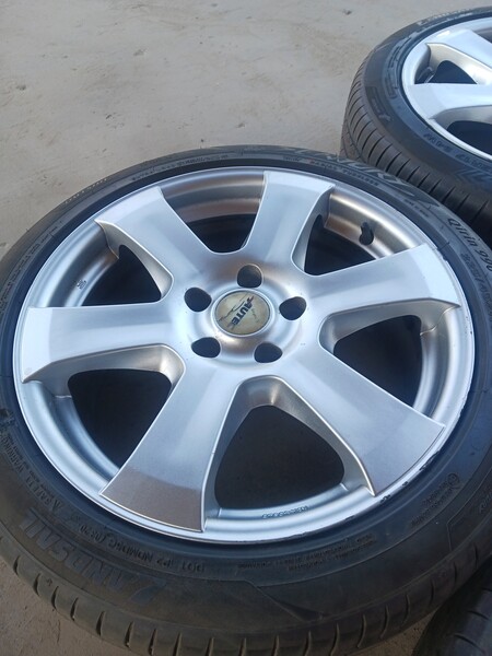 R17 light alloy rims