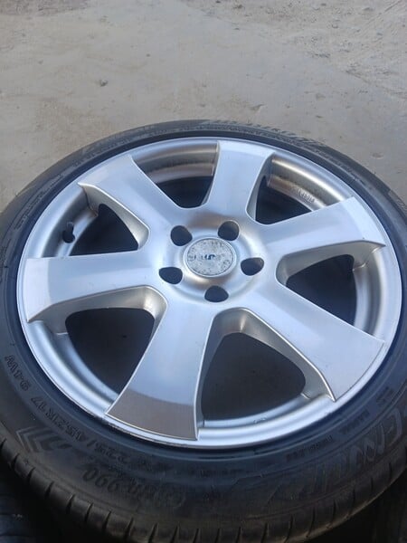 Photo 3 - Autec light alloy R17 rims