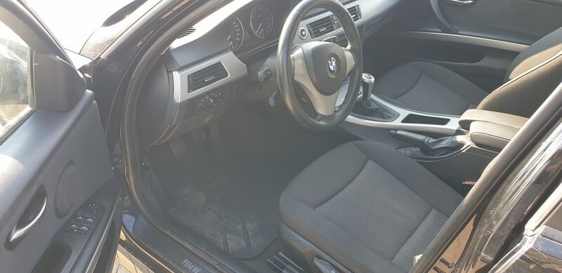 Nuotrauka 15 - Bmw 320 2006 m Universalas