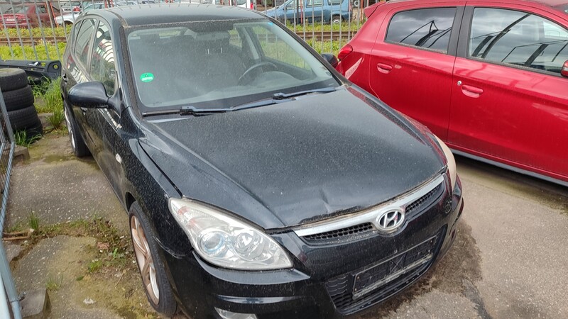 Photo 6 - Hyundai i30 CRDi Classic + 2008 y