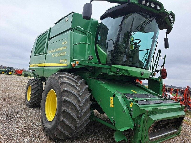 John Deere 2015 y Harvester