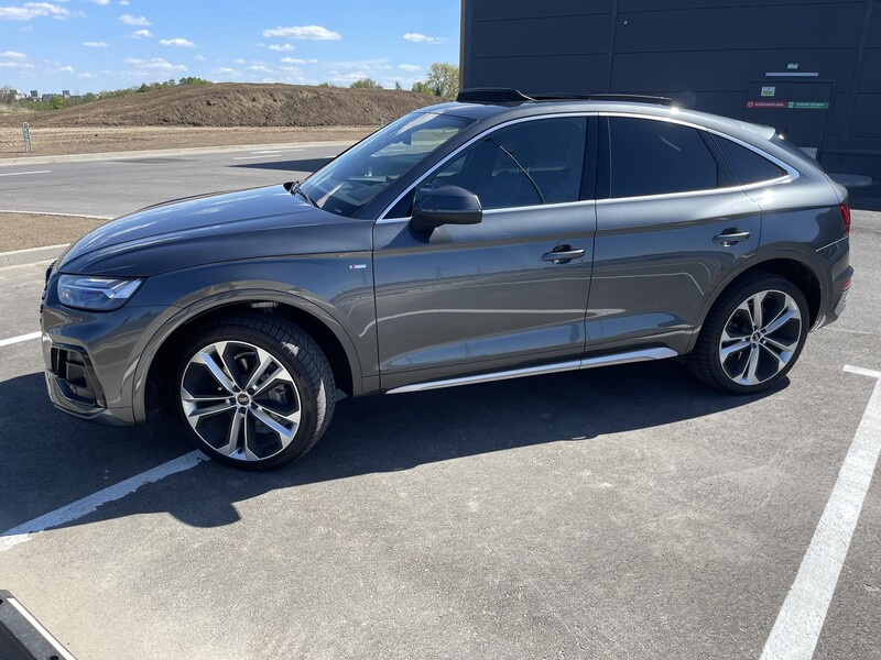 Фотография 1 - Audi Q5 Sportback 2021 г Внедорожник / Кроссовер