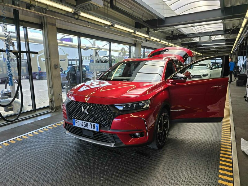 Citroen DS7 Crossback 2019 y Off-road / Crossover