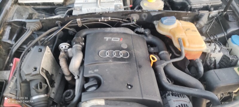 Photo 2 - Audi A6 1999 y parts