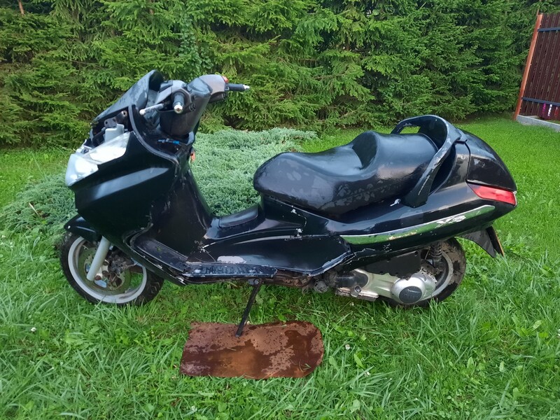 Photo 8 - Suzuki Burgman 2003 y Scooter / moped