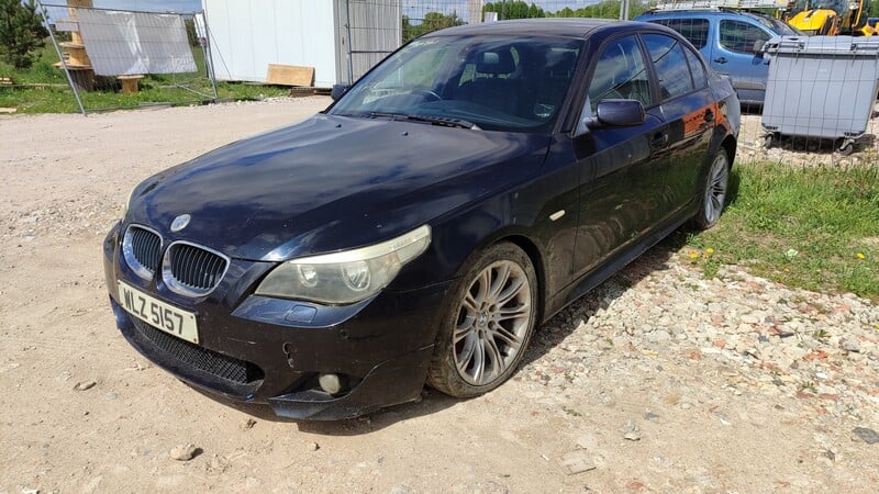 Bmw 535 2004 m dalys