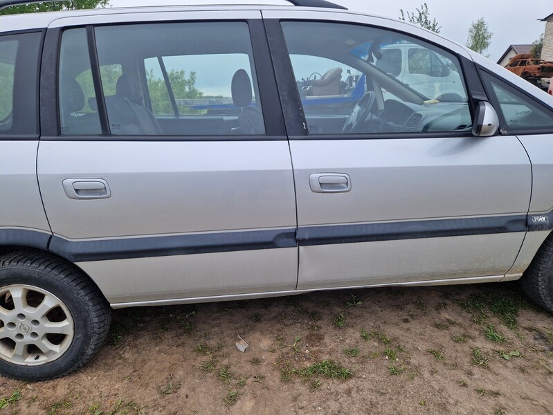 Photo 10 - Opel Zafira A 2004 y parts