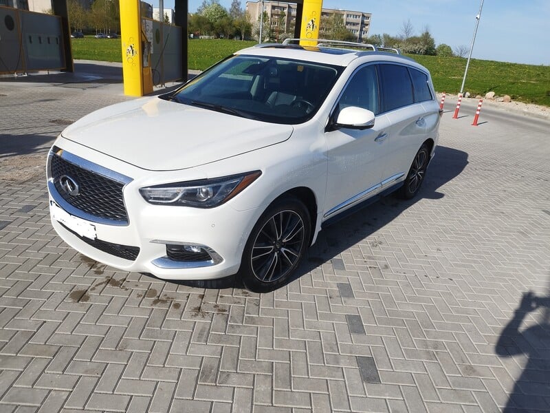 Infiniti QX60 2016 m Visureigis / Krosoveris