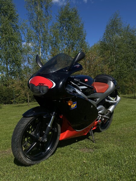 Aprilia RS 2000 y Sport / Superbike motorcycle