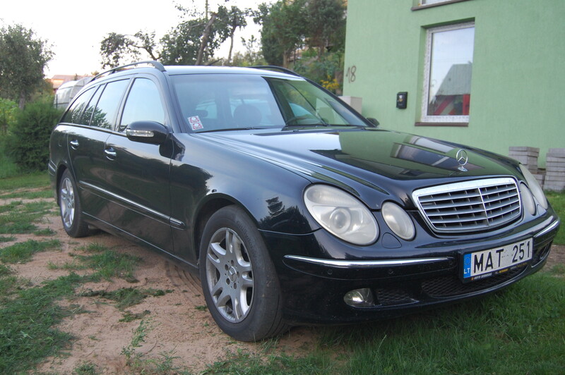 Photo 10 - Mercedes-Benz 211 2003 y Wagon