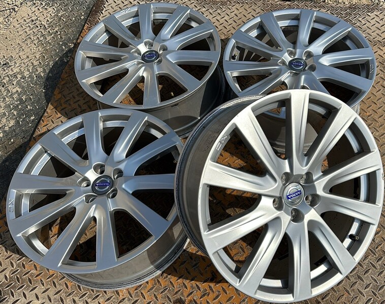 Light alloy R20 rims